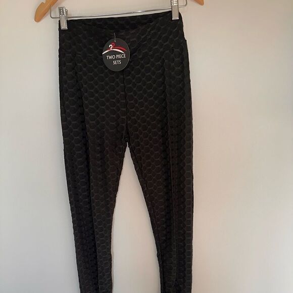 Black two piece honeycomb active set - Picture 3 of 9